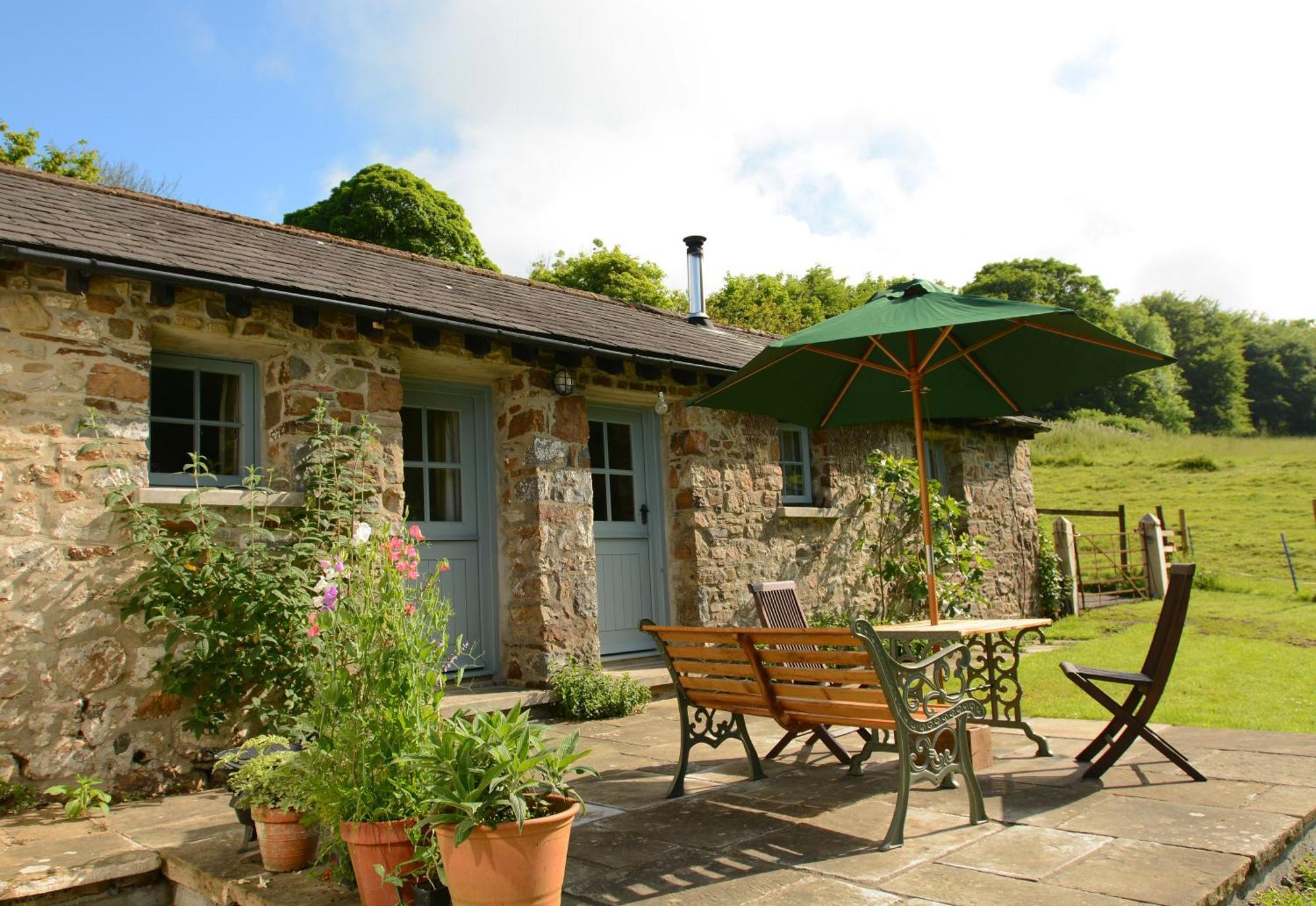 Dandelion Cottage, 安姆罗斯 外观 照片